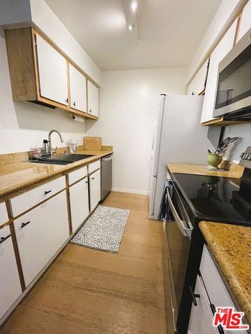 8314 Raintree Circle, Culver City, CA 90230