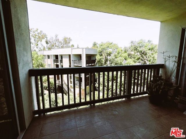 8314 Raintree Circle, Culver City, CA 90230