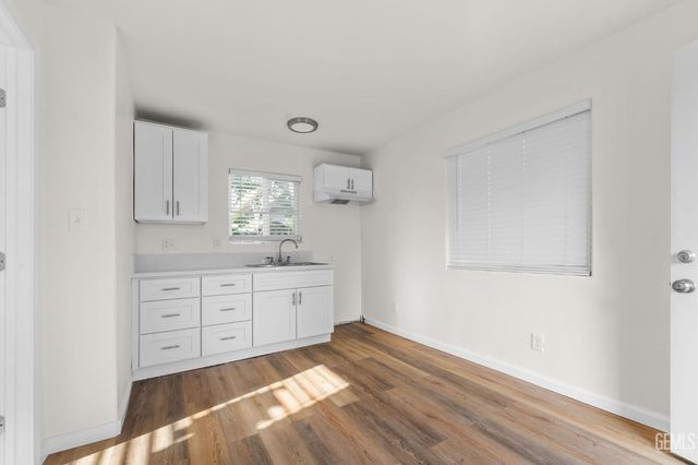 418 Olive Street, Bakersfield, CA 93304