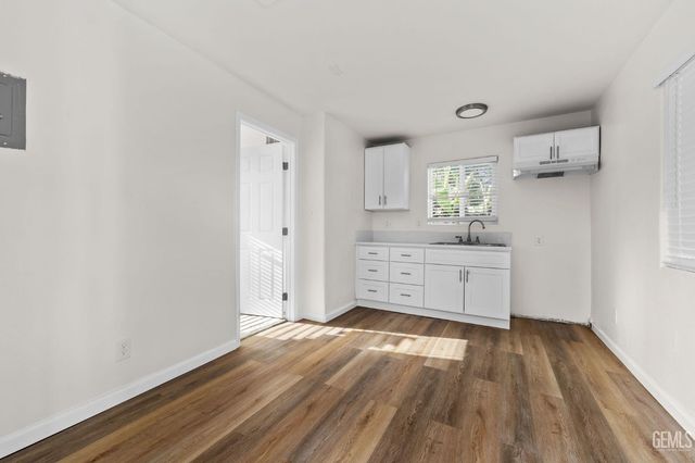 418 Olive Street, Bakersfield, CA 93304