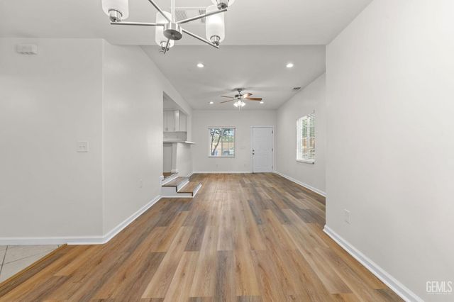 418 Olive Street, Bakersfield, CA 93304