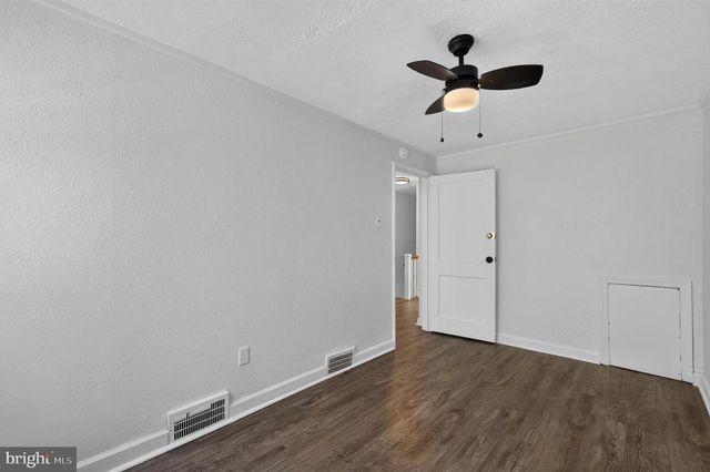 53 MADISON DR, Newark, DE 19711