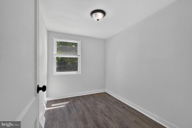 53 MADISON DR, Newark, DE 19711