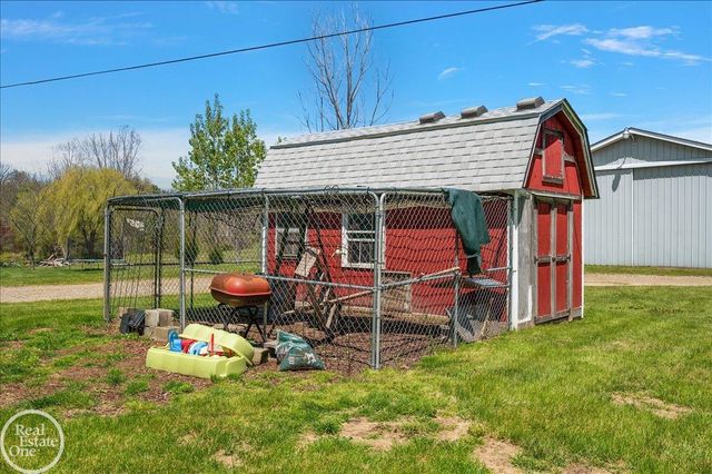 3219 Newark Road, Attica Twp, MI 48412
