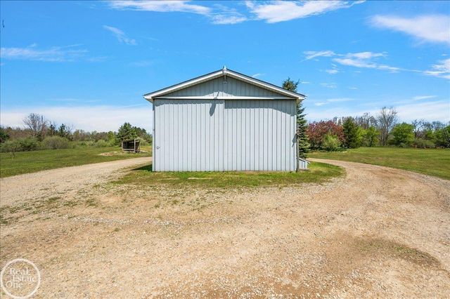 3219 Newark Road, Attica Twp, MI 48412