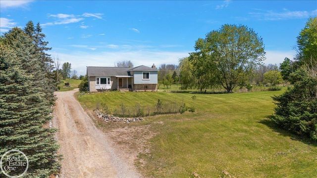 3219 Newark Road, Attica Twp, MI 48412