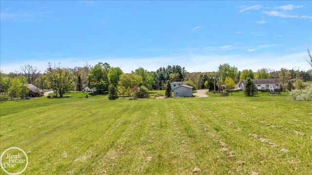3219 Newark Road, Attica Twp, MI 48412