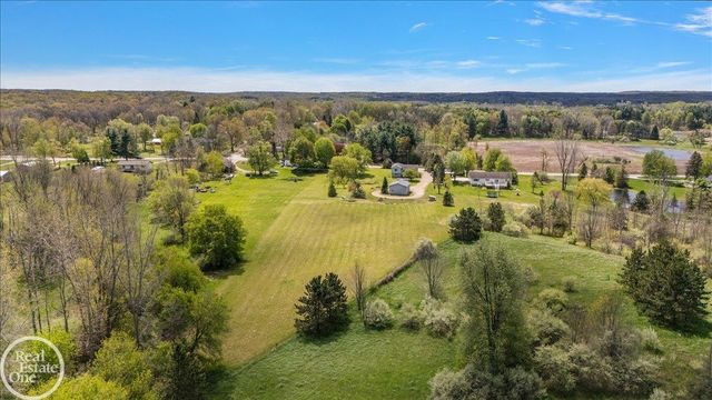 3219 Newark Road, Attica Twp, MI 48412