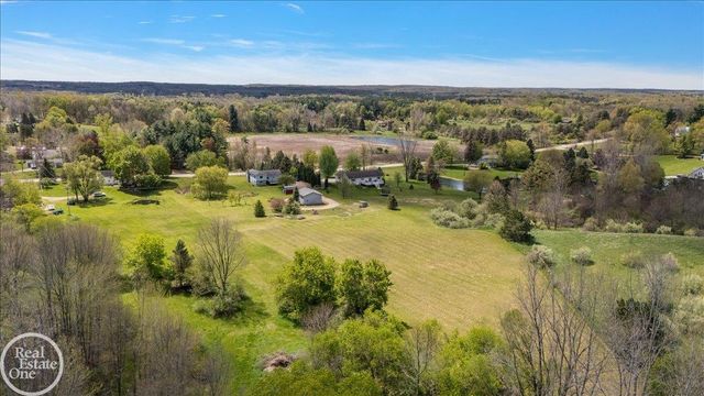 3219 Newark Road, Attica Twp, MI 48412