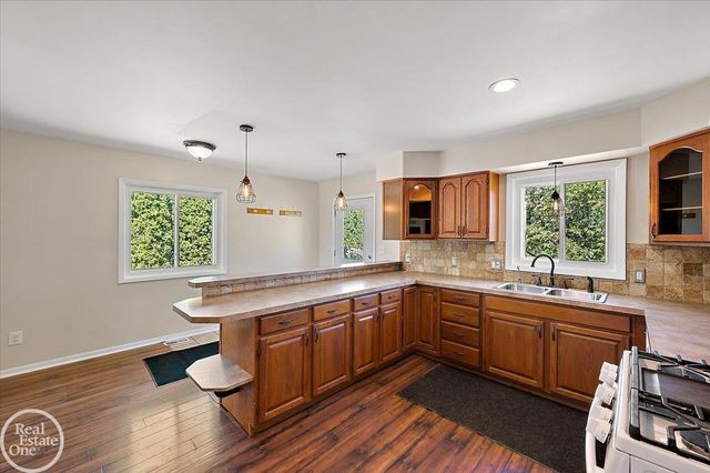 3219 Newark Road, Attica Twp, MI 48412