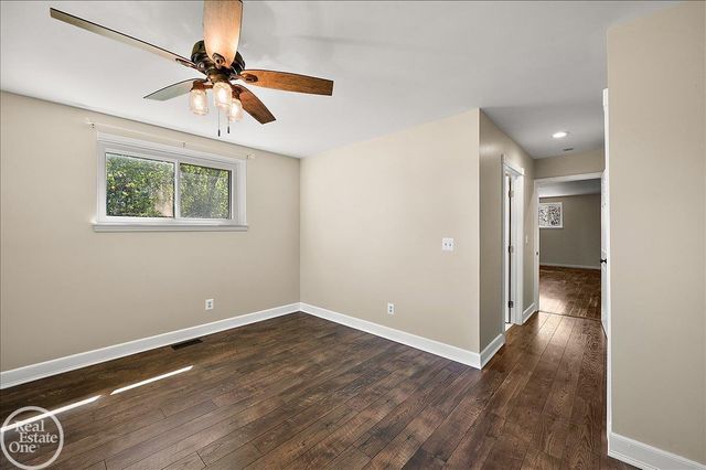 3219 Newark Road, Attica Twp, MI 48412