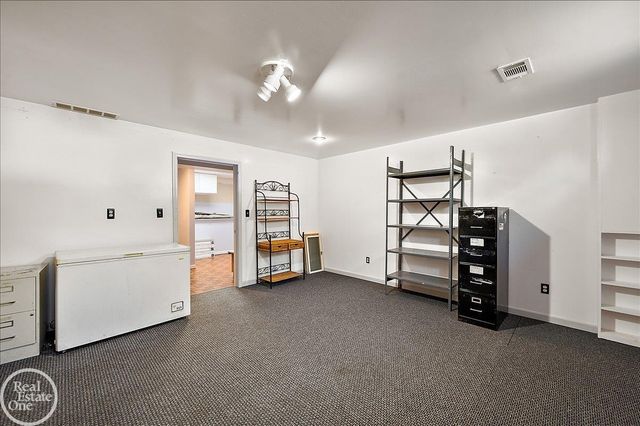 3219 Newark Road, Attica Twp, MI 48412