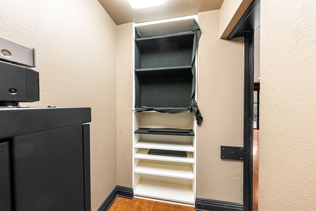 521 Guadalupe St, Kerrville, TX 78028