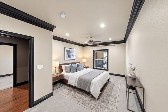 521 Guadalupe St, Kerrville, TX 78028