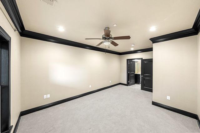 521 Guadalupe St, Kerrville, TX 78028