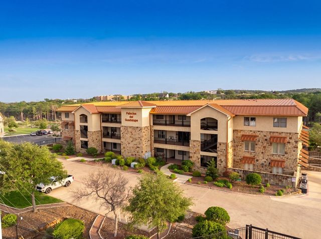 521 Guadalupe St, Kerrville, TX 78028