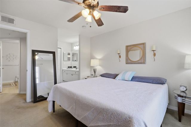 4201 WOODSTORKS WALK WAY 3210, Lutz, FL 33558