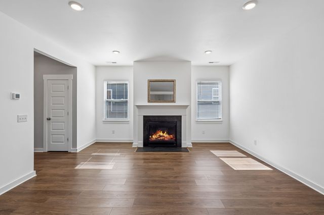 167 Harvest Point Blvd, Spring Hill, TN 37174