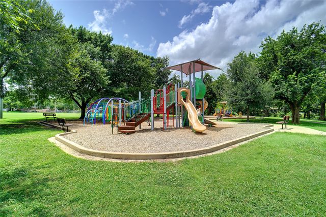 1318 Huntington Drive, Richardson, TX 75080