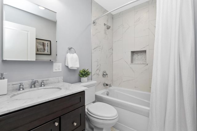 15 Sparhawk St 4, Boston, MA 02135