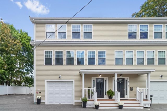 15 Sparhawk St 4, Boston, MA 02135