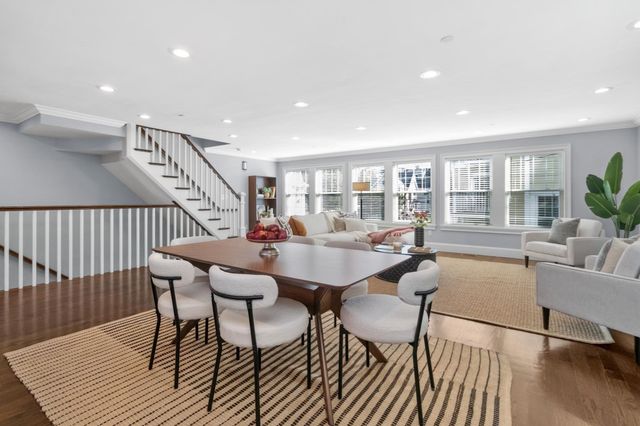 15 Sparhawk St 4, Boston, MA 02135