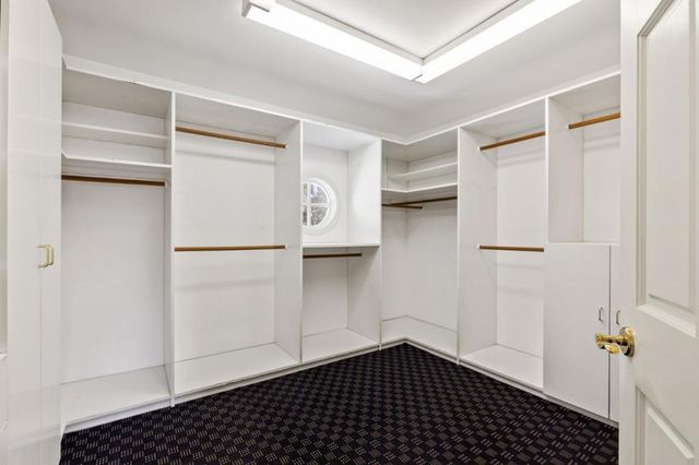 15 Boroughwood Place, Hillsborough, CA 94010