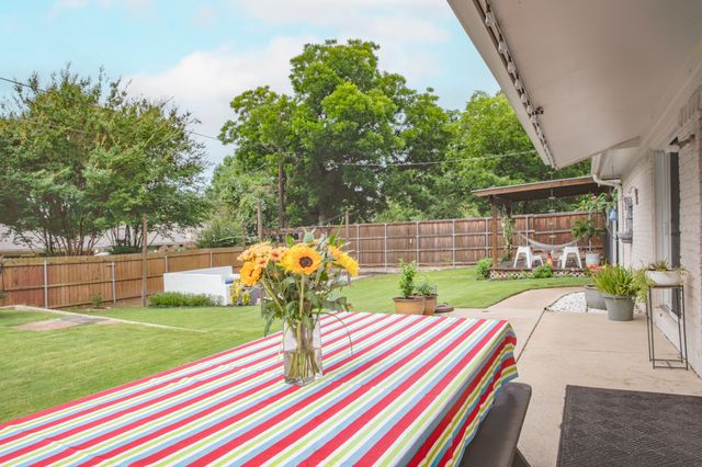 609 Hillside Road, Colleyville, TX 76034