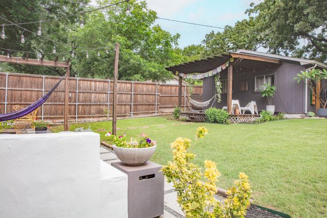 609 Hillside Road, Colleyville, TX 76034