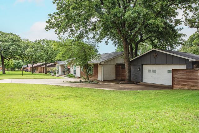 609 Hillside Road, Colleyville, TX 76034