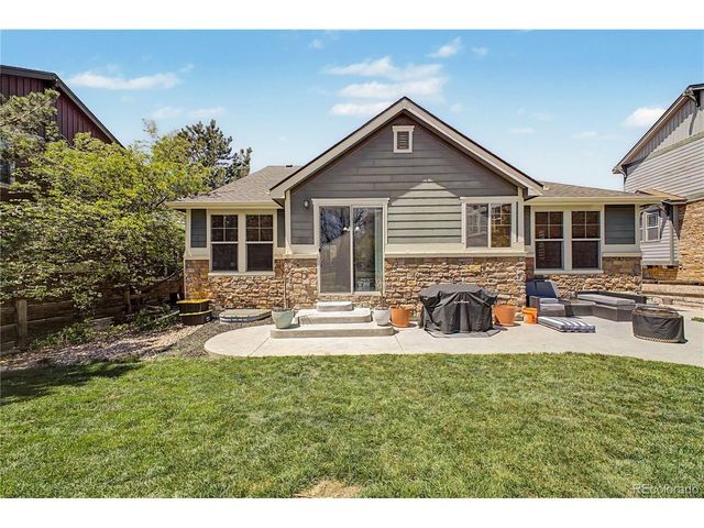 152 N Biloxi Way, Aurora, CO 80018