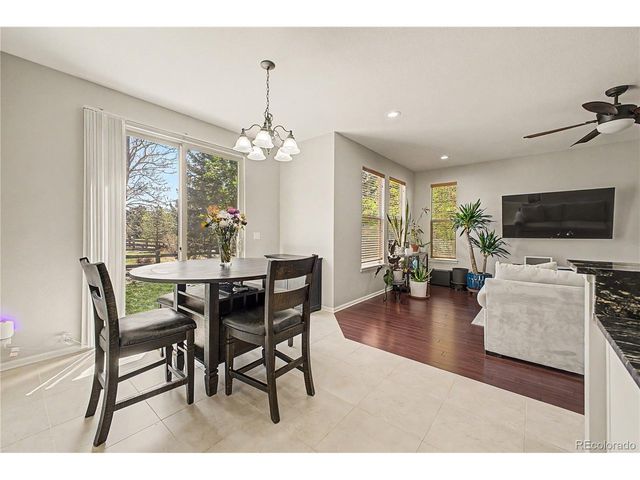 152 N Biloxi Way, Aurora, CO 80018
