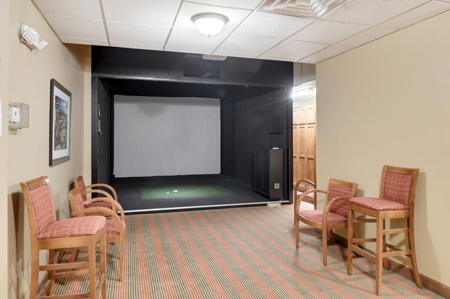 7100 Metro Boulevard 223, Edina, MN 55439