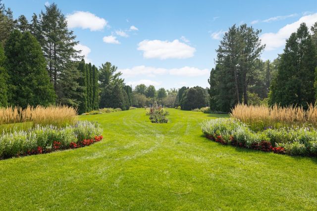 7100 Metro Boulevard 223, Edina, MN 55439