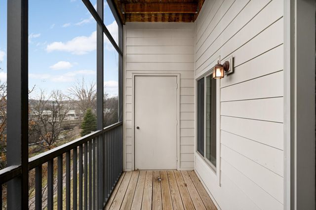 7100 Metro Boulevard 223, Edina, MN 55439