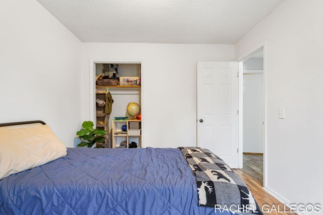 785 Easy Court, Holland, MI 49423