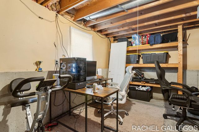 785 Easy Court, Holland, MI 49423