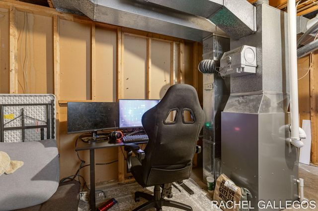 785 Easy Court, Holland, MI 49423