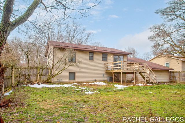 785 Easy Court, Holland, MI 49423