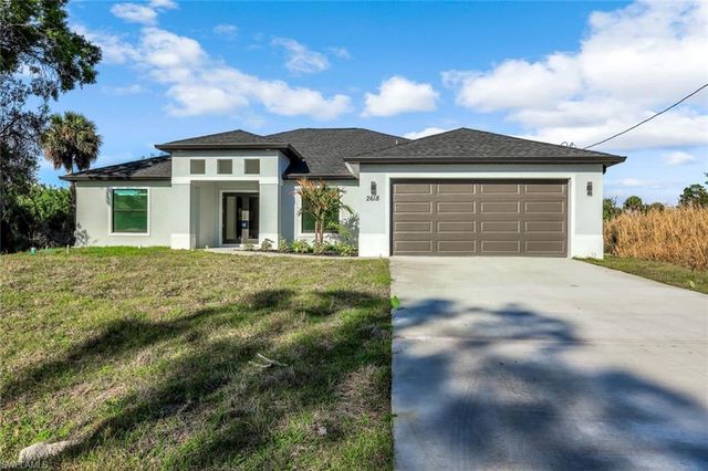 2618 Queen DR, Lehigh Acres, FL 33971