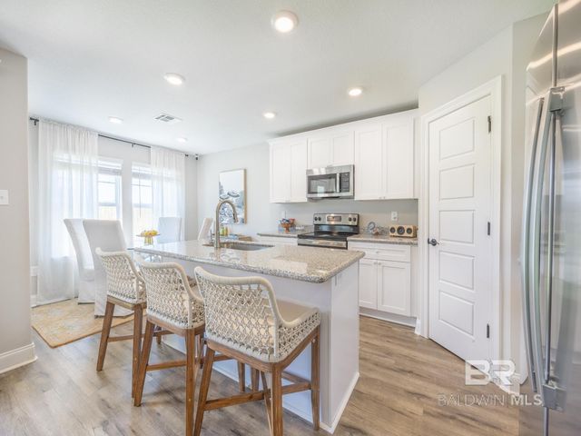 23912 Peppermint Street, Elberta, AL 36530