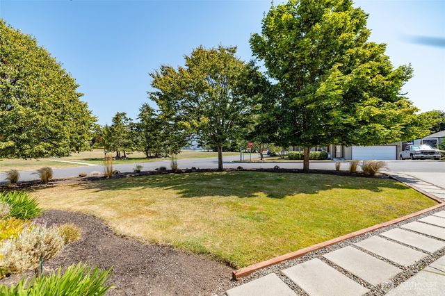 6157 Parkside Drive, Anacortes, WA 98221