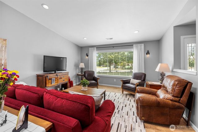 6157 Parkside Drive, Anacortes, WA 98221