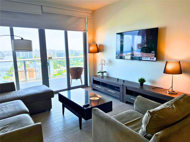 2600 E Hallandale Beach Blvd T3107, Hallandale Beach, FL 33009