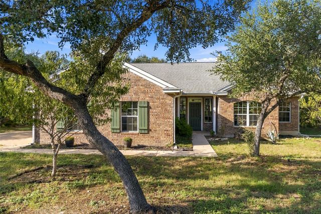 205 Homestead RD, Kyle, TX 78640