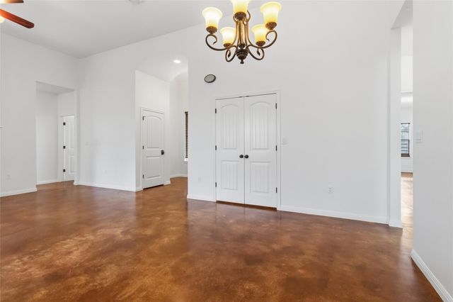205 Homestead RD, Kyle, TX 78640