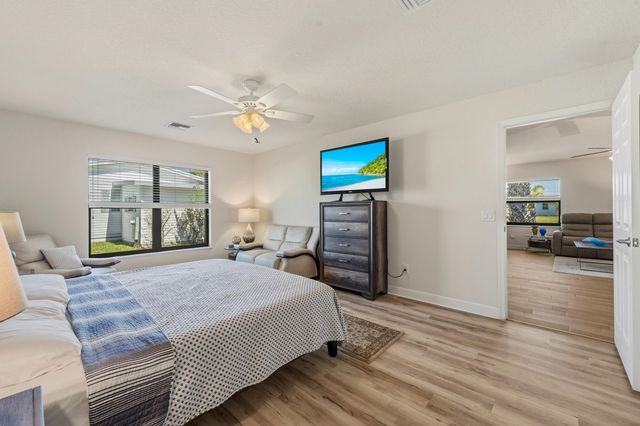 6700 Dulce Real Avenue, Fort Pierce, FL 34951