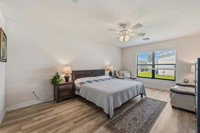 6700 Dulce Real Avenue, Fort Pierce, FL 34951