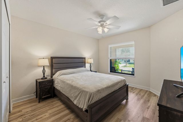 6700 Dulce Real Avenue, Fort Pierce, FL 34951