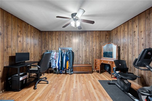 1706 40th Street NW, Canton, OH 44709